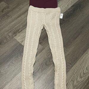 Cozy Knit women high waisted Leggings - Cream and burgundy Abercrombie body suit